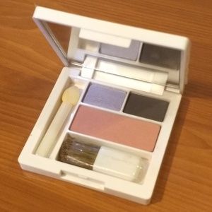 Clinique Eye and Cheek compact